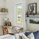Family With A View